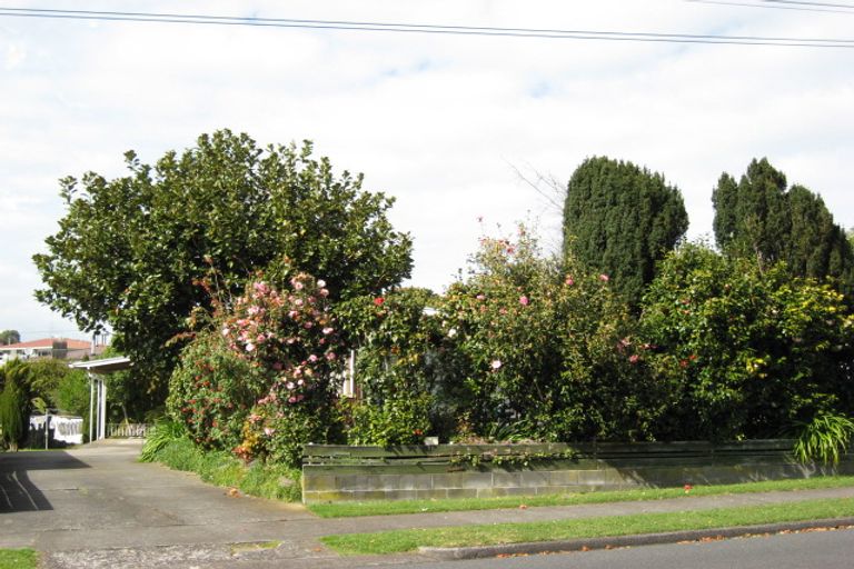 Photo of property in 20 Hua Street, Bell Block, New Plymouth, 4312
