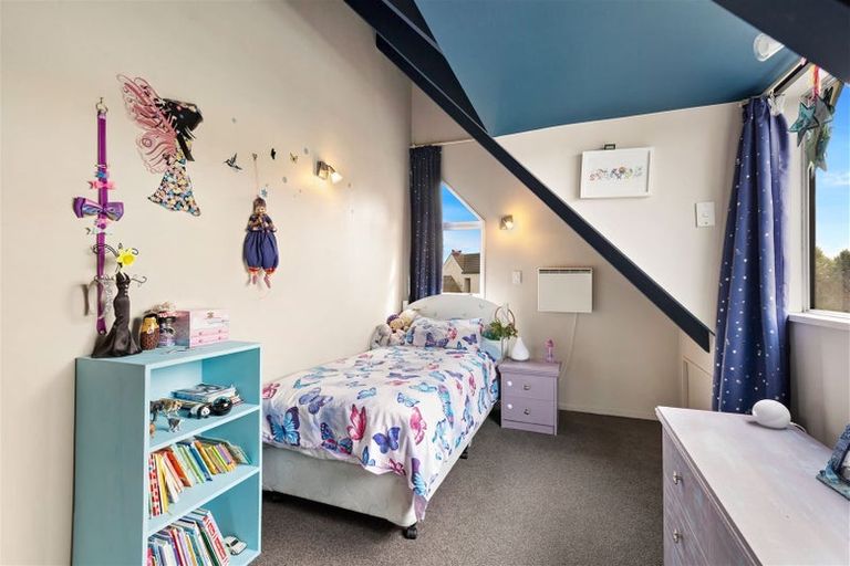 Photo of property in 14 Ruddenklau Lane, Bishopdale, Christchurch, 8053