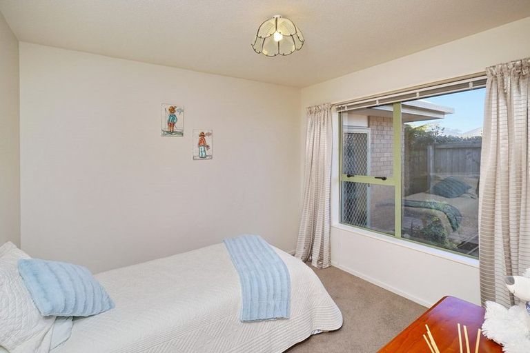 Photo of property in 14 Jerez Place, Hei Hei, Christchurch, 8042