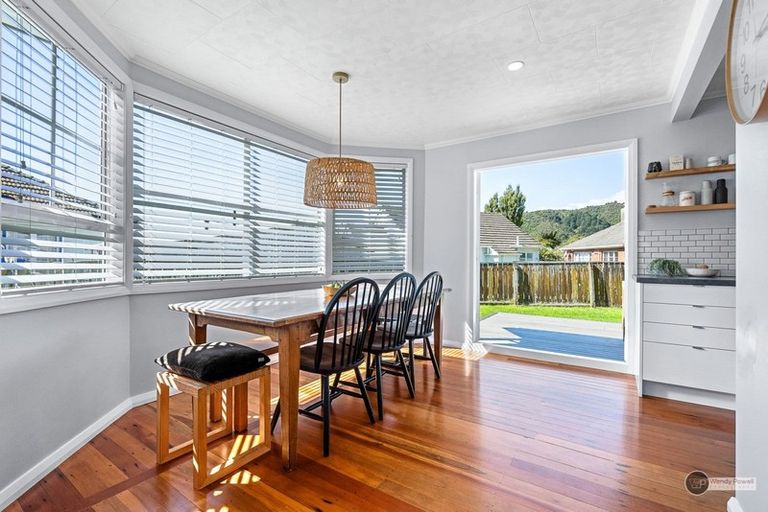 Photo of property in 94 Judd Crescent, Naenae, Lower Hutt, 5011