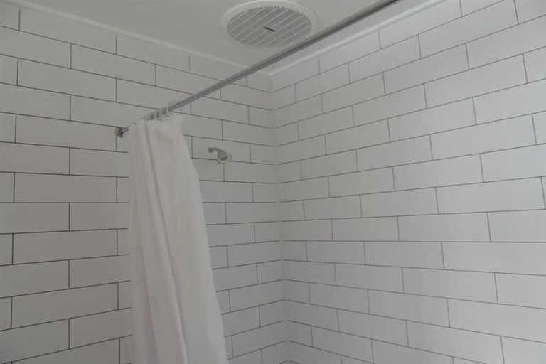 Photo of property in 1/207 Frimley Avenue, Frimley, Hastings, 4120