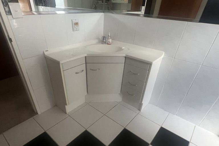 Photo of property in 11a Glen Street, Levin, 5510