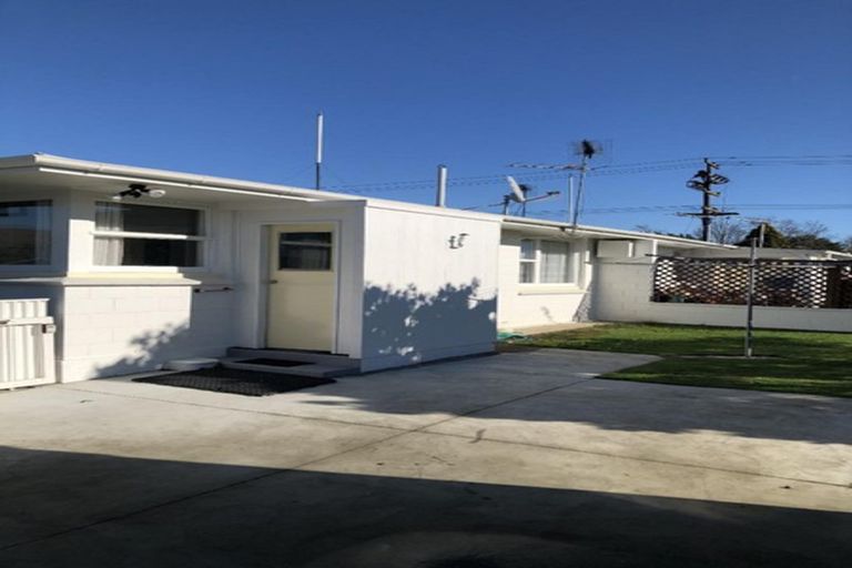 Photo of property in 2/1 Newbourne Crescent, Redwoodtown, Blenheim, 7201