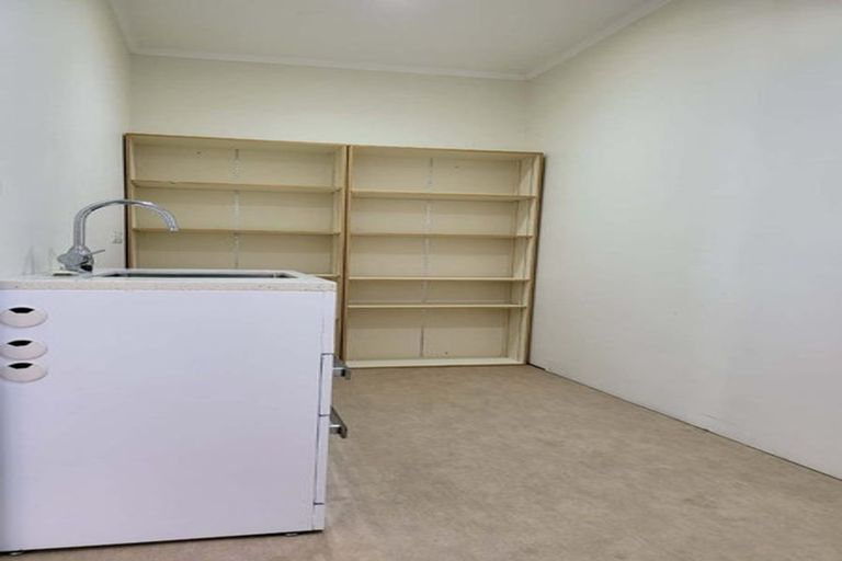 Photo of property in 88 Brian Crescent, Stanmore Bay, Whangaparaoa, 0932