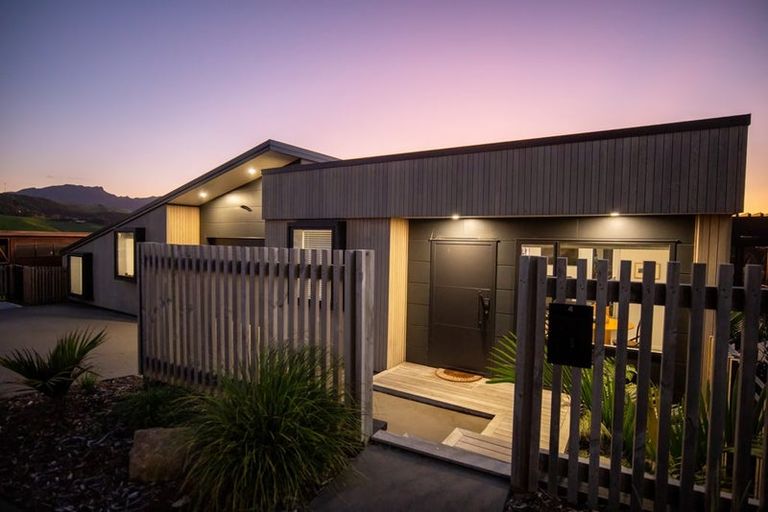 Photo of property in 4 Omahina Street, Raglan, 3225