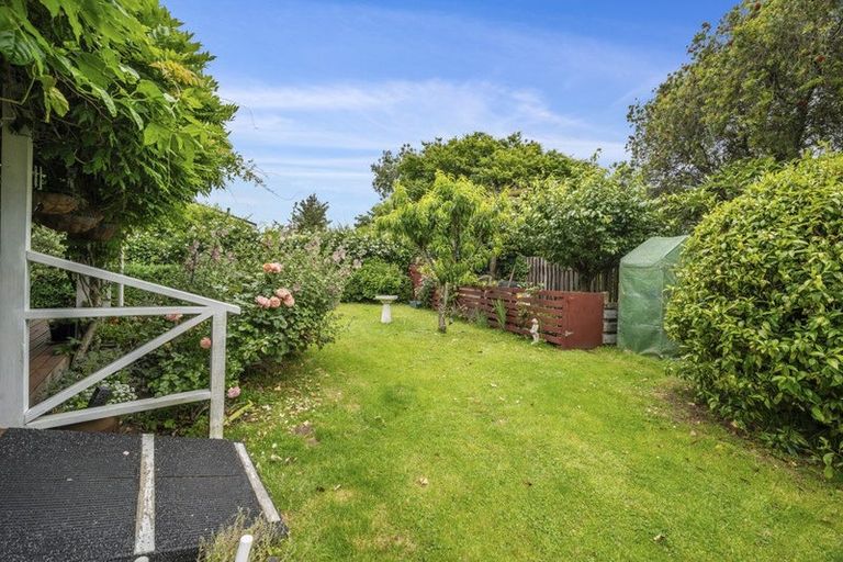 Photo of property in 14 Jade Place, Pukehangi, Rotorua, 3015