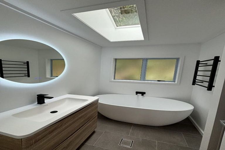 Photo of property in 103 Motutara Road, Muriwai, Waimauku, 0881