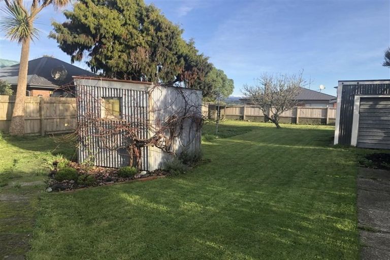Photo of property in 215 Hampden Street, Hokitika, 7810