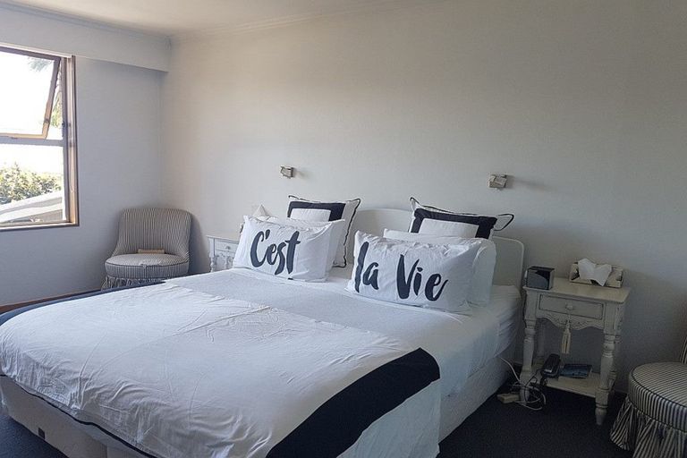 Photo of property in 226 Waimairi Road, Ilam, Christchurch, 8041