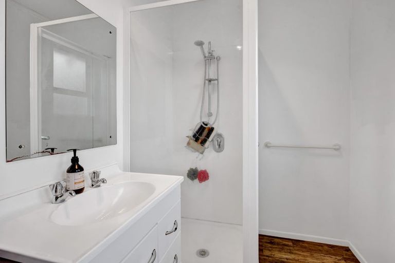 Photo of property in 3 Falstaff Street, Stratford, 4332