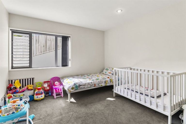 Photo of property in 146 Kittiwake Drive, Schnapper Rock, Auckland, 0632