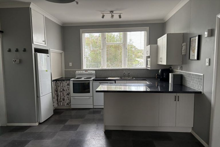 Photo of property in 34 Princess Street, Ranui, Porirua, 5024