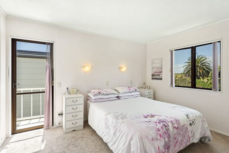 Photo of property in 369 Kapiti Road, Paraparaumu Beach, Paraparaumu, 5032