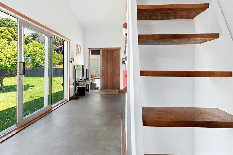 Photo of property in 15a Leo Street, Waihi Beach, 3611