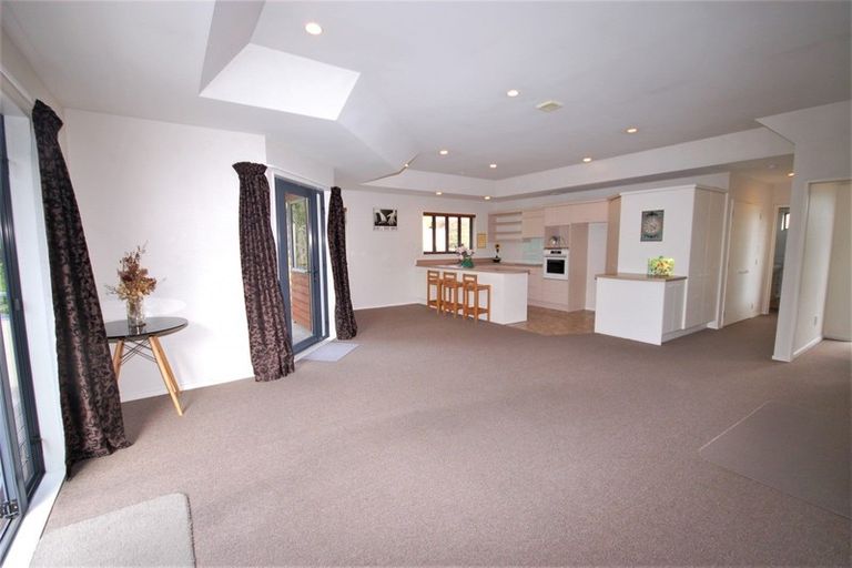 Photo of property in 1/22 Korimako Road, Waipahihi, Taupo, 3330