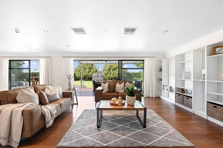 Photo of property in 16 Hampshire Court, Flagstaff, Hamilton, 3210