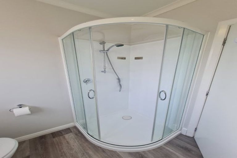 Photo of property in 79 Cornfoot Street, Castlecliff, Whanganui, 4501