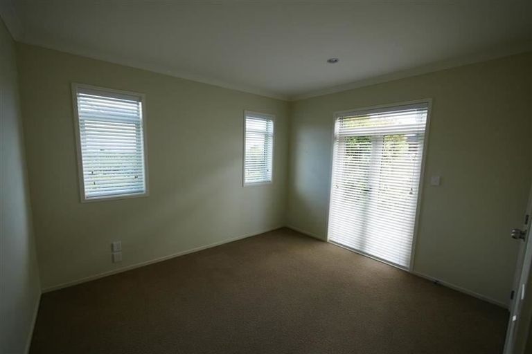Photo of property in 3 Cornwall Place, Karaka, Papakura, 2113