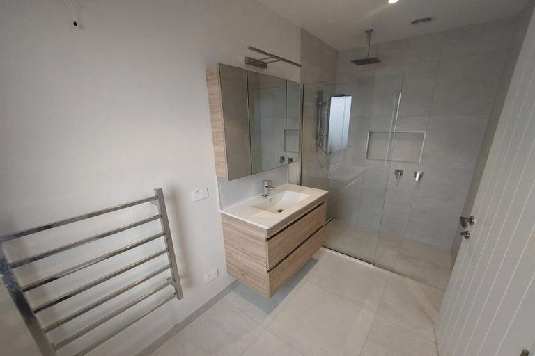 Photo of property in 17 Quarters Place, Halswell, Christchurch, 8025