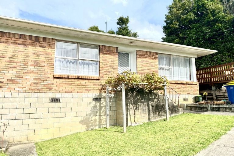 Photo of property in 1/20 Nigel Road, Browns Bay, Auckland, 0630