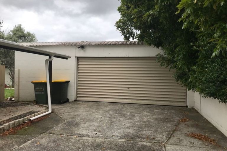 Photo of property in 2/54 Ray Small Drive, Pahurehure, Papakura, 2113