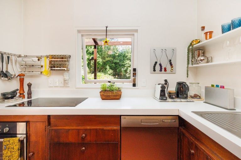 Photo of property in 39 Wanganui Road, Marton, 4710