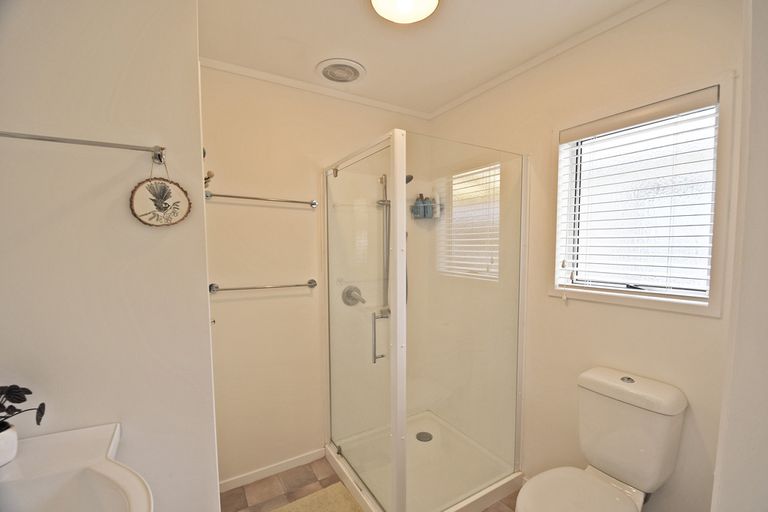 Photo of property in 11 Matangi Terrace, Snells Beach, 0920