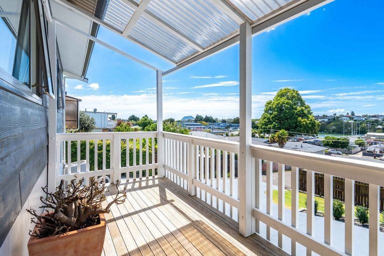 Photo of property in 68 Windsor Road, Bellevue, Tauranga, 3110