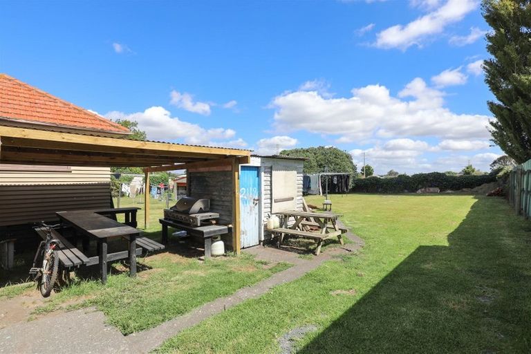 Photo of property in 16 Rotowaro Road, Huntly, 3700