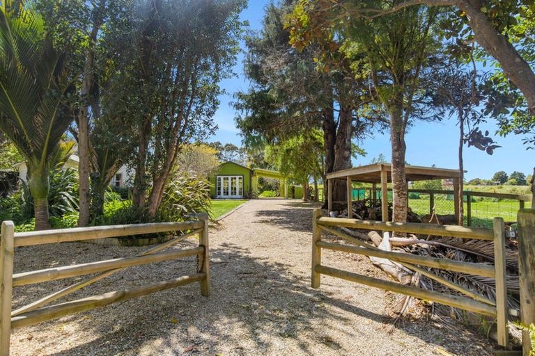 Photo of property in 22 Pakawau Bush Road, Pakawau, Collingwood, 7073