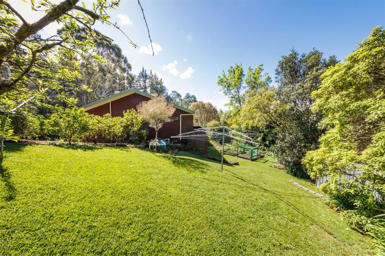 Photo of property in 296 Aokautere Drive, Aokautere, Palmerston North, 4471