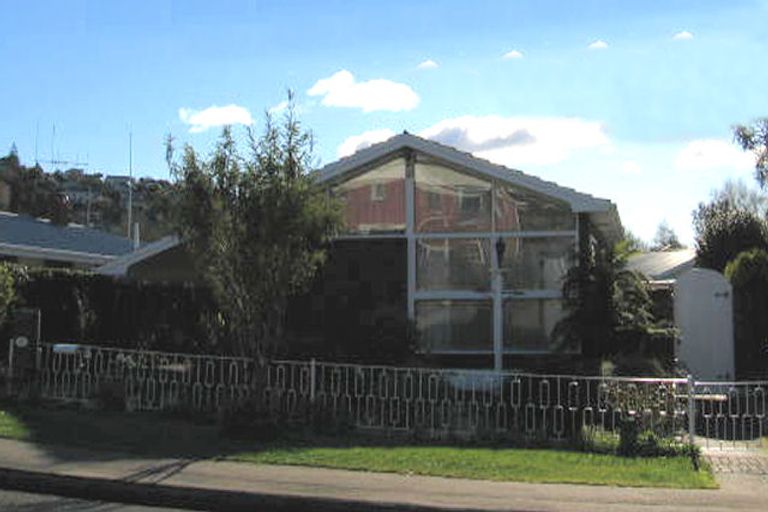 Photo of property in 8 Gunns Crescent, Cashmere, Christchurch, 8022