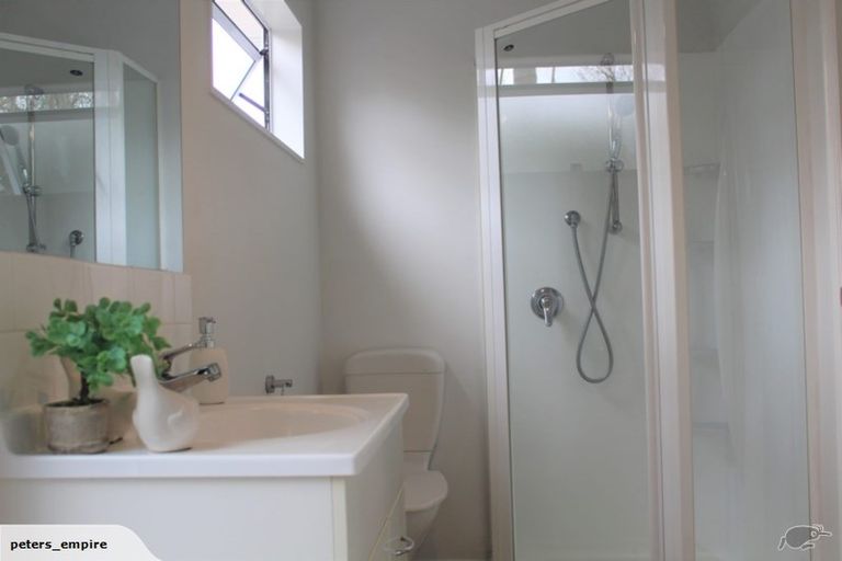 Photo of property in 3/60 Roberton Road, Avondale, Auckland, 1026