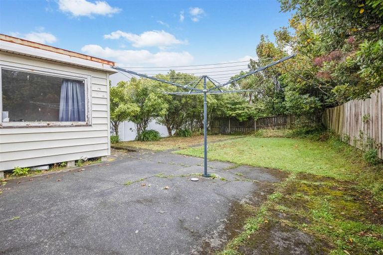 Photo of property in 52 Fraser Avenue, Johnsonville, Wellington, 6037