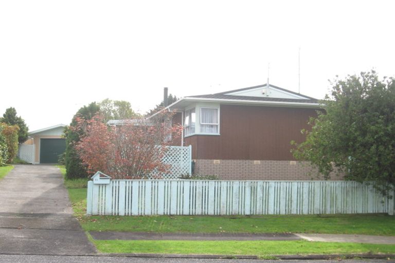 Photo of property in 11 Chesley Place, Half Moon Bay, Auckland, 2012
