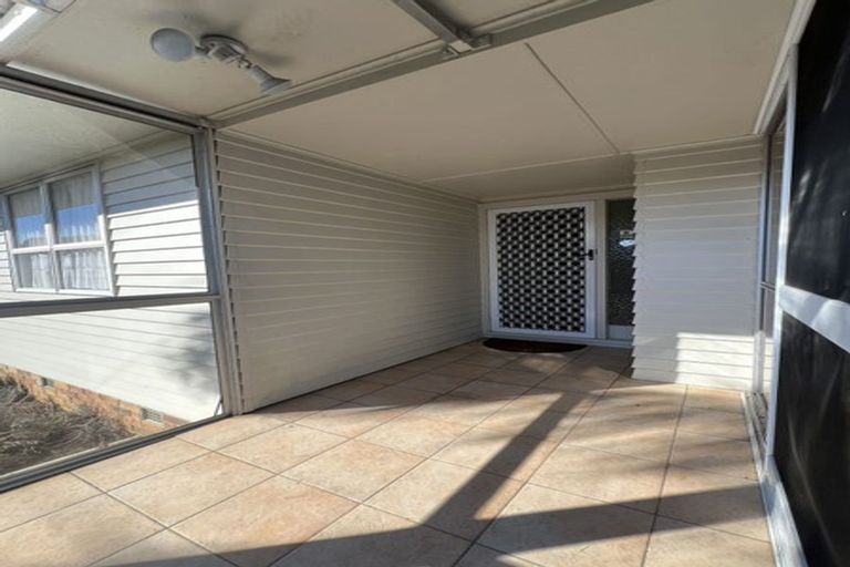 Photo of property in 9 Wycherley Drive, Bucklands Beach, Auckland, 2014