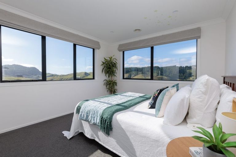 Photo of property in 12 Atherton Terrace, Churton Park, Wellington, 6037