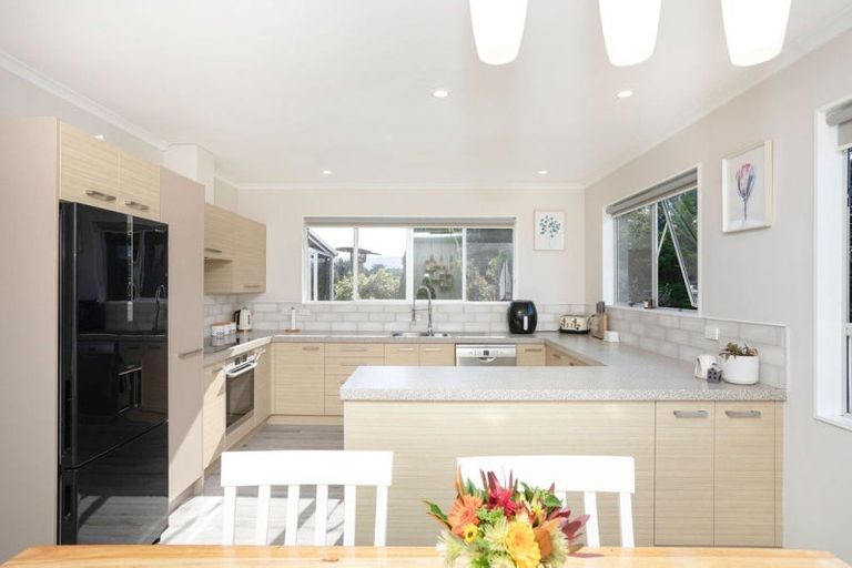 Photo of property in 9 Ranfurly Street, Dannevirke, 4930