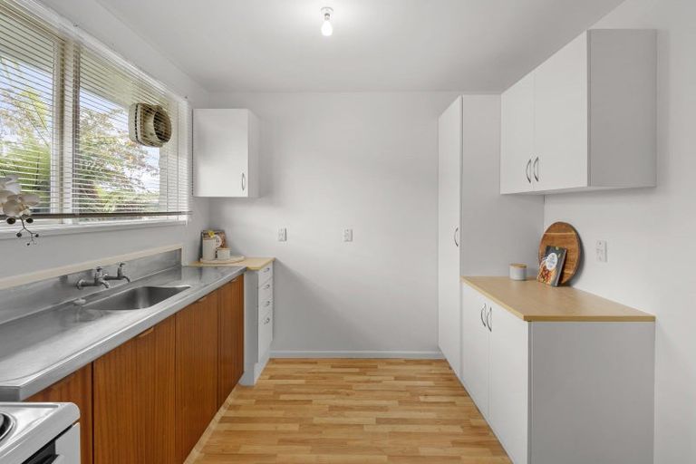 Photo of property in 3 Carteret Place, Aranui, Christchurch, 8061