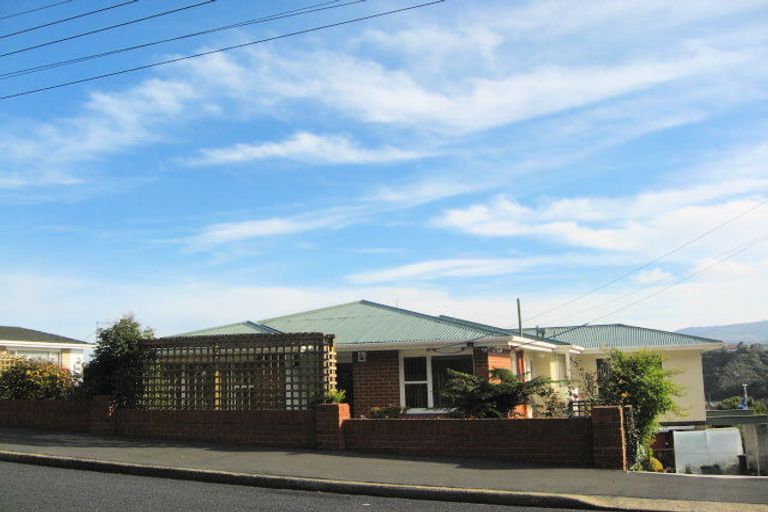 Photo of property in 33 Jeffery Street, Andersons Bay, Dunedin, 9013