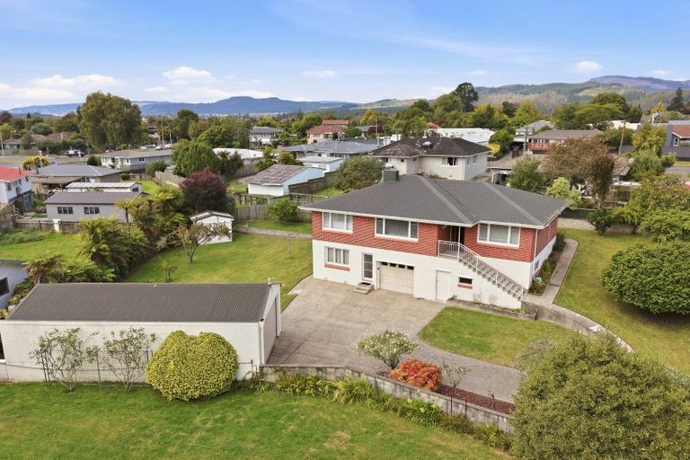 Photo of property in 14 Johnston Crescent, Hillcrest, Rotorua, 3015