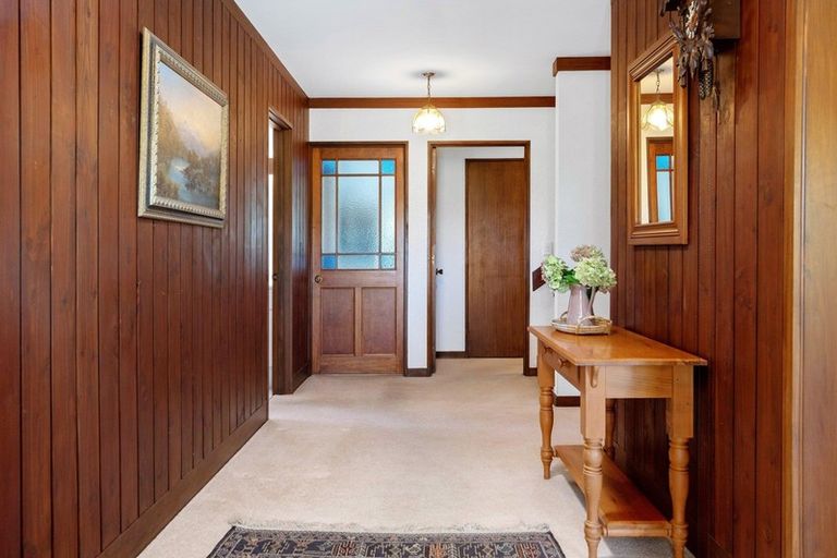 Photo of property in 122 Waratah Street, Matua, Tauranga, 3110