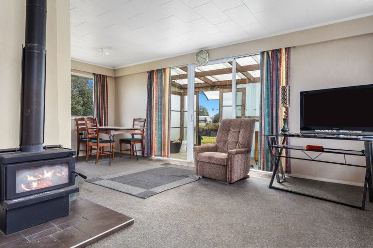 Photo of property in 30 Kowhai Avenue, Edgecumbe, 3120