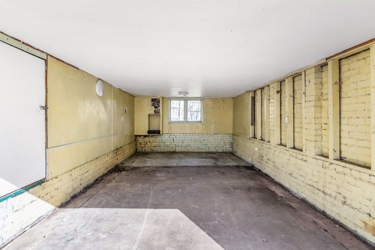 Photo of property in 21 Hobart Crescent, Wattle Downs, Auckland, 2103