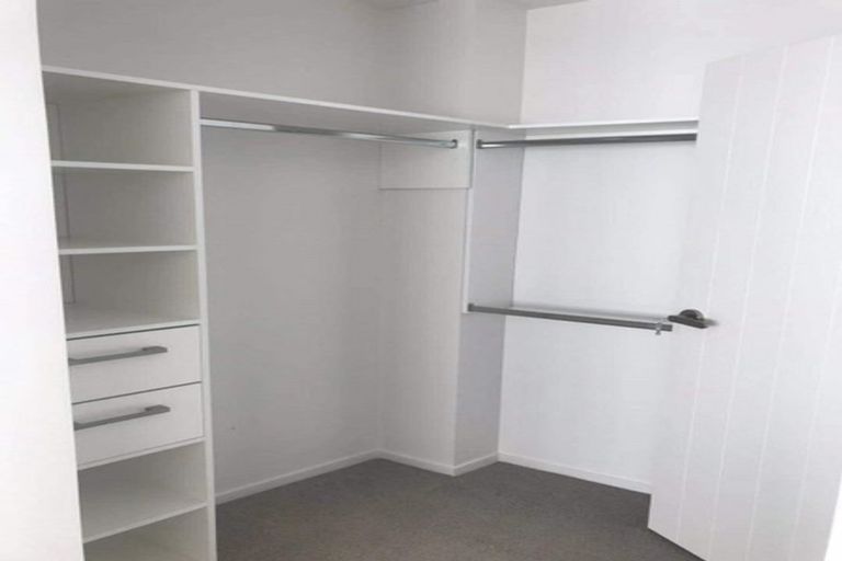 Photo of property in 28 Ti Kouka Lane, Sandringham, Auckland, 1025