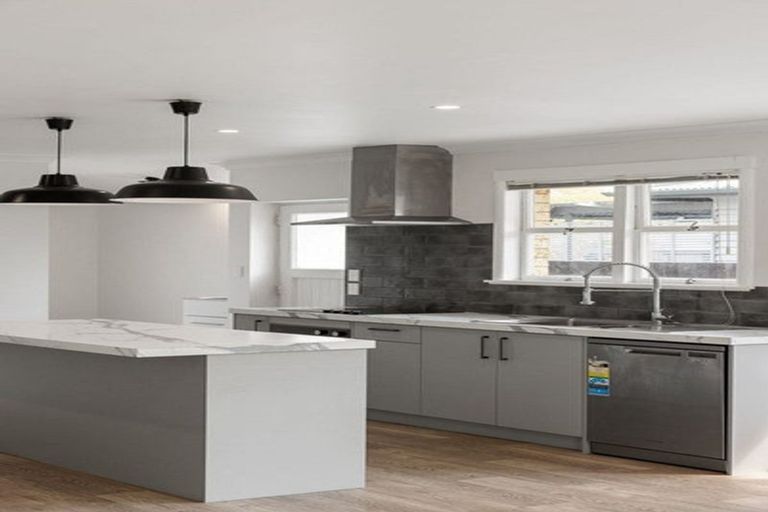 Photo of property in 86 Grey Street, Cambridge, 3434