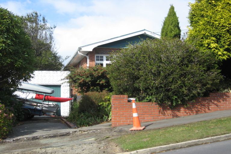Photo of property in 71 Middleton Road, Kew, Dunedin, 9012