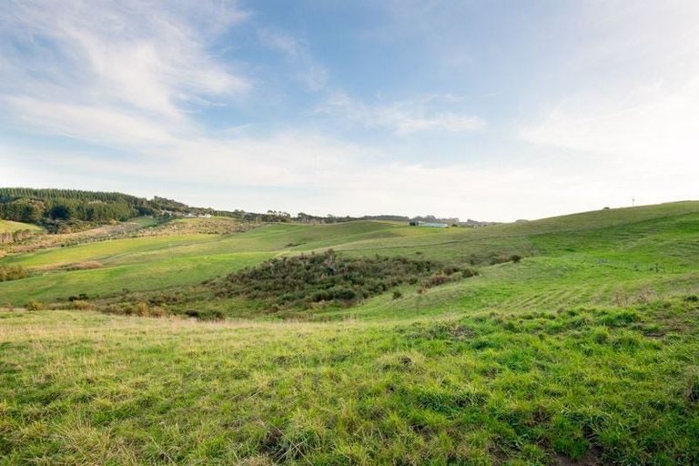 Photo of property in 141 Valley Road, Waitoki, Kaukapakapa, 0871