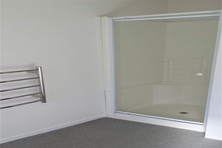 Photo of property in 2/13 Crohane Place, Addington, Christchurch, 8024