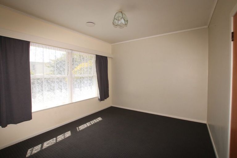 Photo of property in 3/13 Otakau Road, Milford, Auckland, 0620